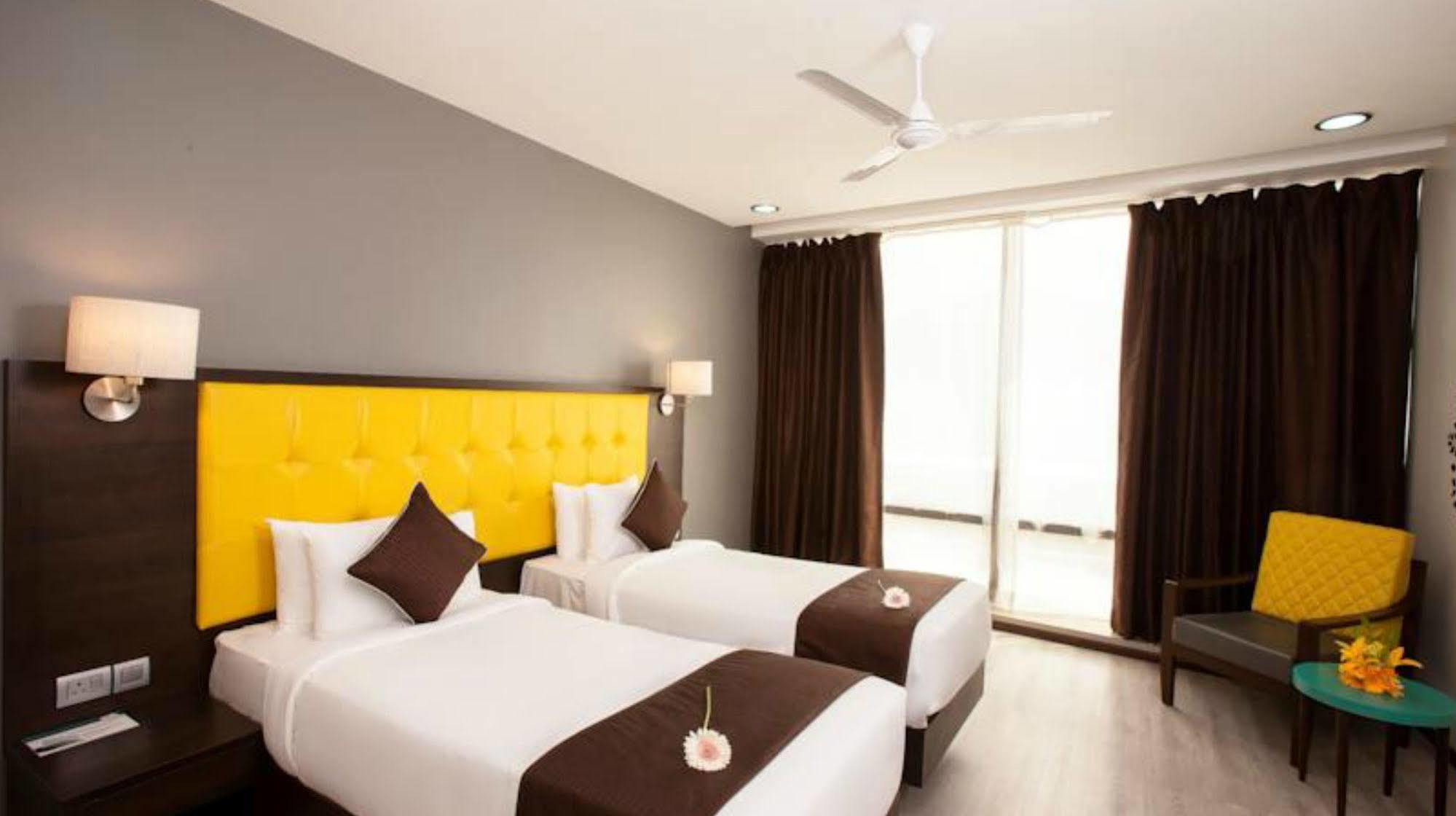 Mango Hotels, Airoli Navi Mumbai Bagian luar foto